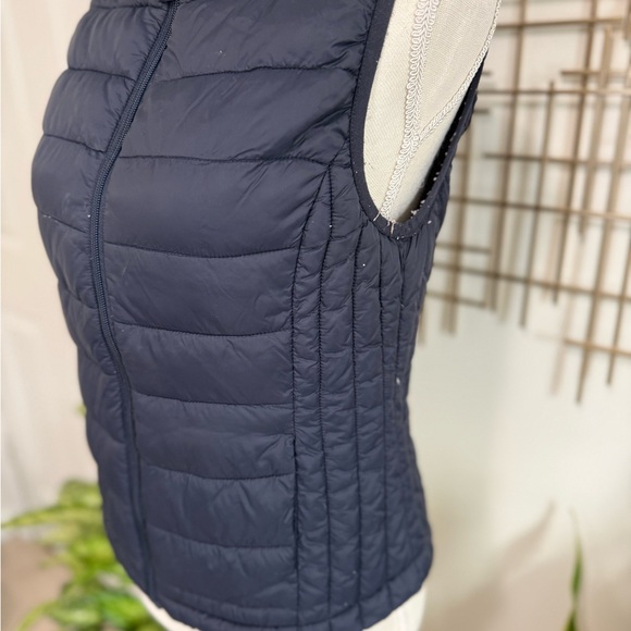 Navy Love Tree M ultra light weight Puffer Vest - Picture 4 of 6